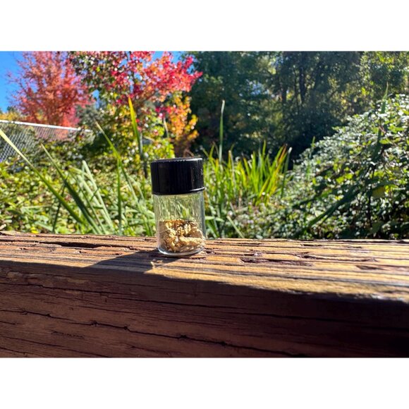 Gold Miners Personal Stash - California Gold Nuggets and Flakes in Jars 5 grams - Picture 7 of 9